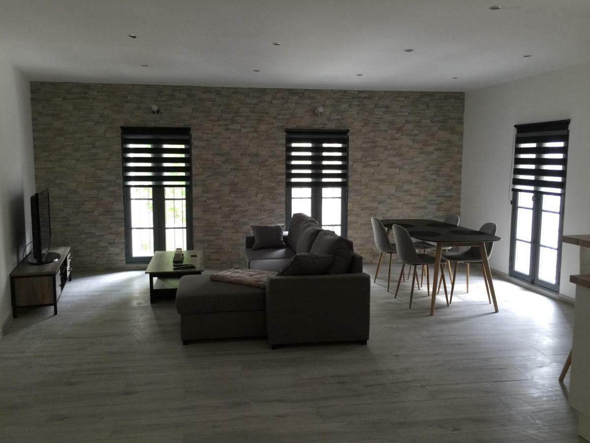 Appartement L'Islois Л'Иль-сюр-ла-Сорг Экстерьер фото