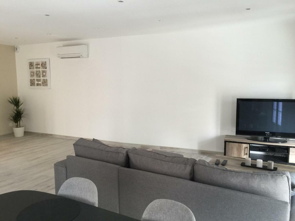 Appartement L'Islois Л'Иль-сюр-ла-Сорг Экстерьер фото