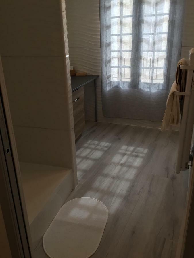 Appartement L'Islois Л'Иль-сюр-ла-Сорг Экстерьер фото